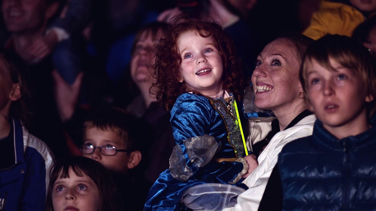 Disneyland Paris - parc de loisirs, "Prolongation des 20 ans du parc" - février 2013 - 30s Emotion in motion