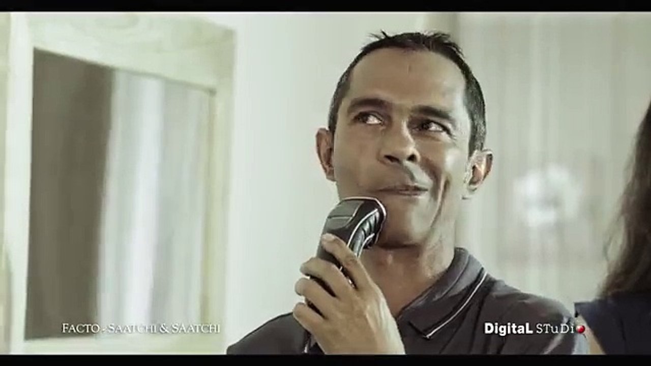 Facto Saatchi & Saatchi pour EDF - fournisseur d'électricité, «Economisez malin avec Agir plus d'EDF» - octobre 2014 - prise