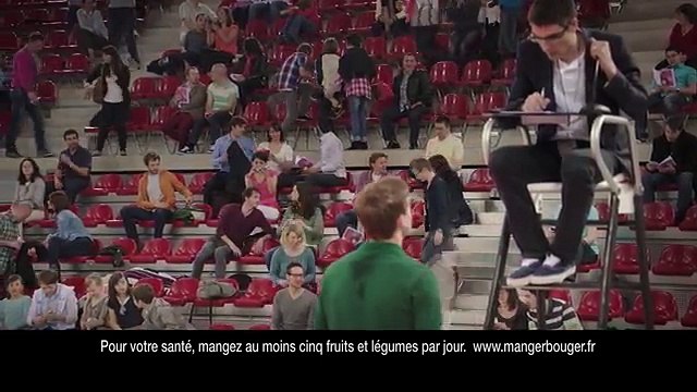 Kinder Bueno (Ferrero) - barre chocolatée, La saga part en live, avec Jo-Wilfried Tsonga - mai 2013 - parodie officielle 40s