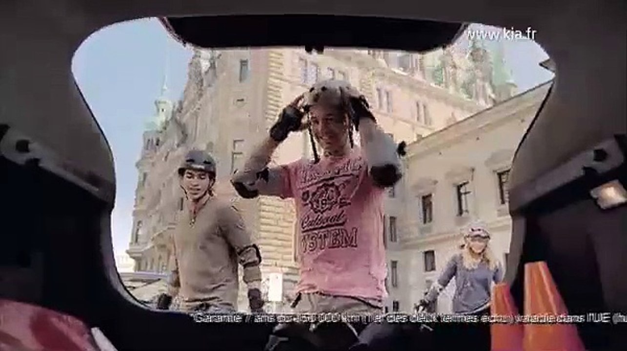 Kia - voiture, "Kia, inspiré par vos J'aime" - novembre 2011