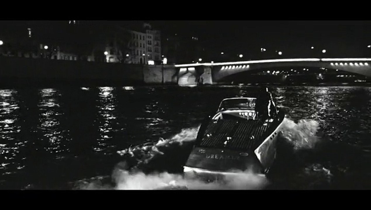 Givenchy - parfum Very Irrésistible Givenchy - mai 2009 - Liv Tyler