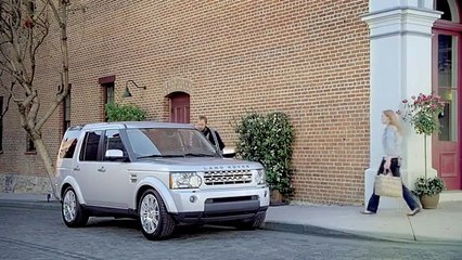 Land Rover - voiture Land Rover LR4 - mai 2011 - "You'll feel safe inside", "Pathological Liar"