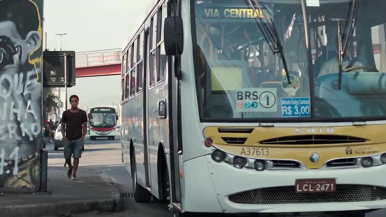 DM9Rio, Rio de Janeiro pour Amnesty International - protection des droits humains, «Invisibles, Young black alive» - décembre 2014