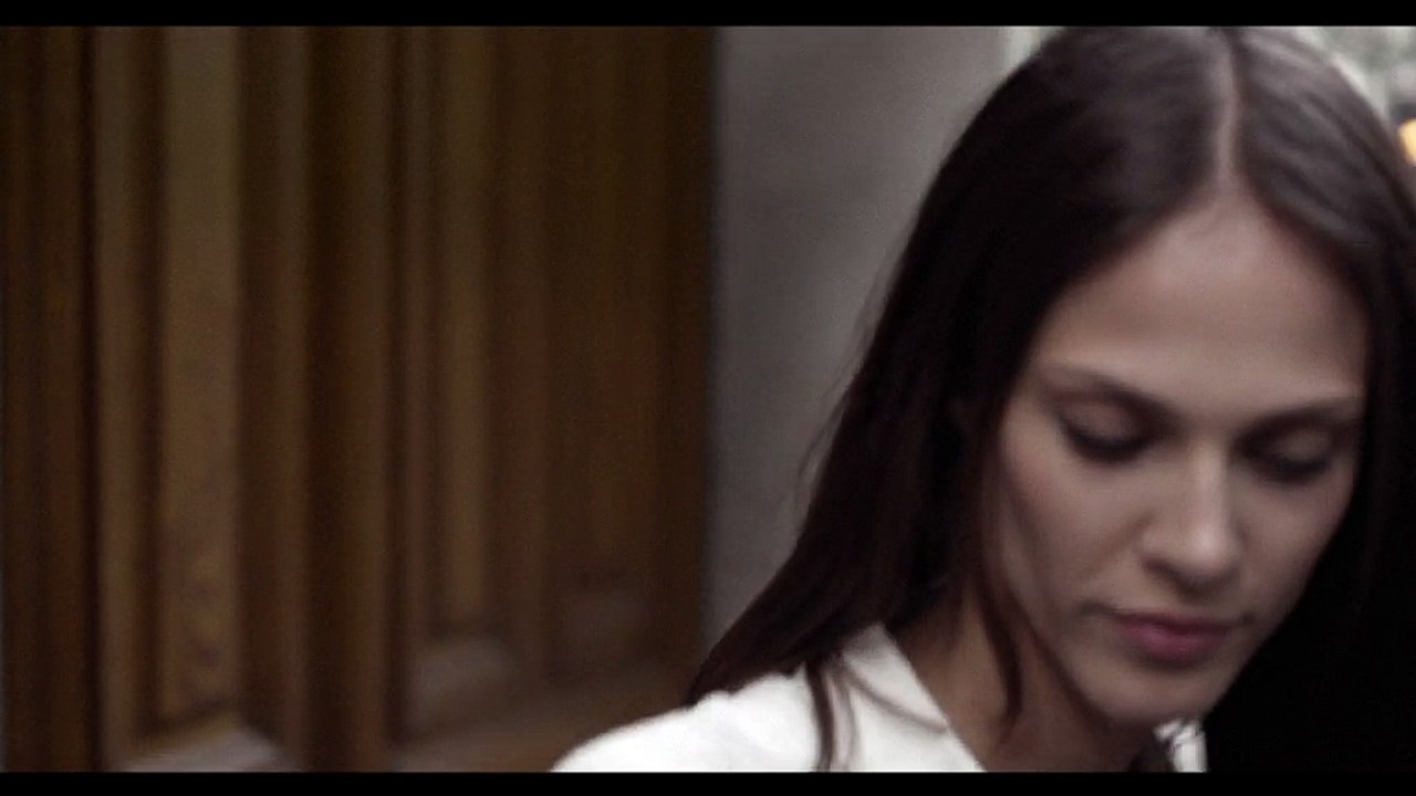 Lacoste - vêtements et accessoires, "Collection printemps-été 2012, Unconventional Chic" - janvier 2012 - Moto