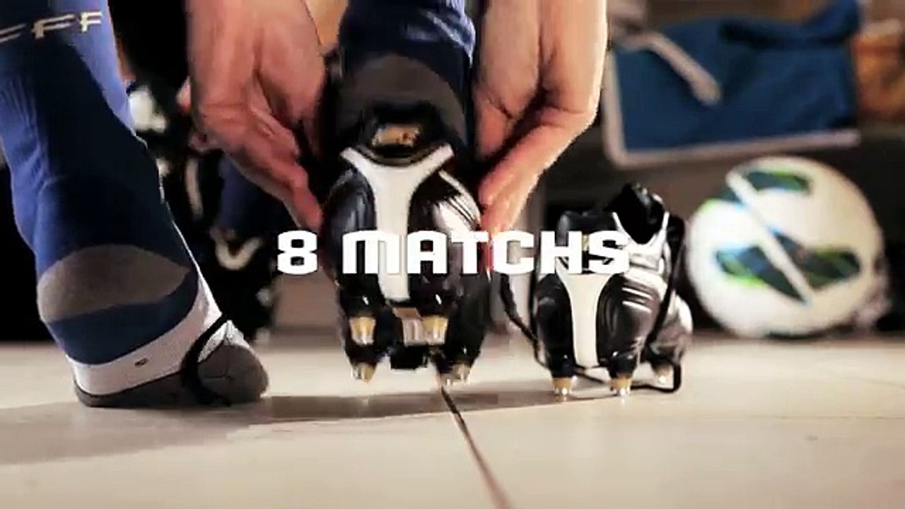 Fédération Française de Football (FFF) - équipe de France de football féminin, "Au nom des bleues, www.aunomdesbleues.com" - juin 2013