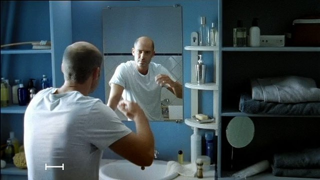 Krys - lunettes - octobre 2009 - Vous allez vous aimer. , Chauve