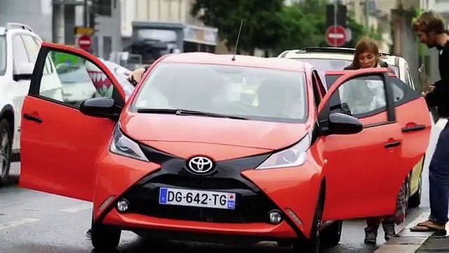 Moxie (ZenithOptimédia), Canal + Régie Digital pour Toyota - voiture Toyota Aygo, «Action Discrète» - octobre 2014