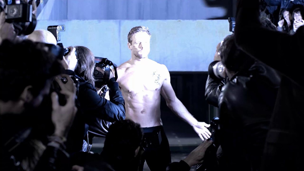 Paco Rabanne (Puig) - parfum masculin, "Invictus" - juin 2013