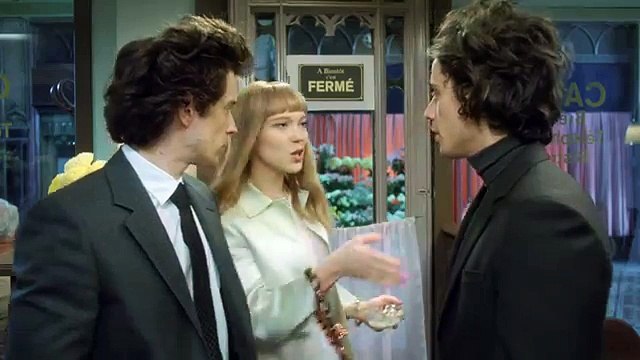 Prada - parfum Candy L'Eau, avec Léa Seydoux - mars 2013 - preview