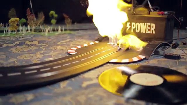 Ogilvy pour Ford - voiture Ford Ecosport SUV, On the road again - février 2014