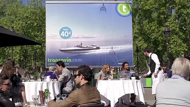 Les Gaulois pour Transavia - compagnie aérienne low cost, «Faim de vacances» - mai 2014
