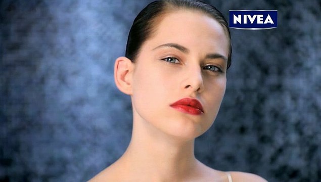 Nivea (Beiersdorf) - maquillage Nivea - septembre 2010 - Amoureuse