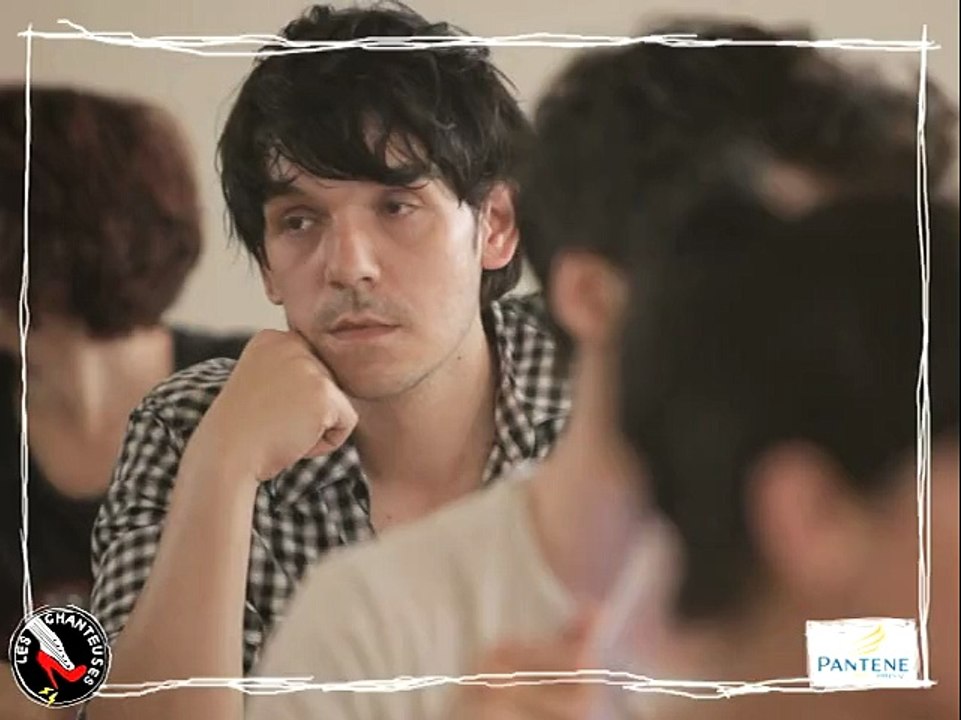 Pantene (Procter&Gamble) - shampooing Pantene Aqua Light - novembre 2010 - "Secoue ta tête, par Les Chanteuses", 31s