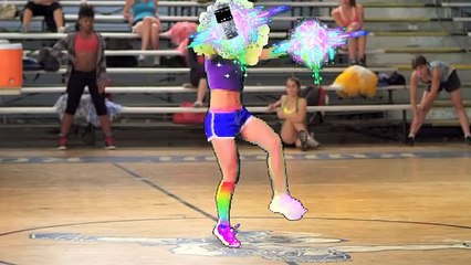 MTV Mobile Europe - forfaits téléphoniques, "Gif me more"- avril 2011 - "Cheerleader"