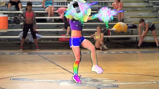 MTV Mobile Europe - forfaits téléphoniques, Gif me more - avril 2011 - Cheerleader