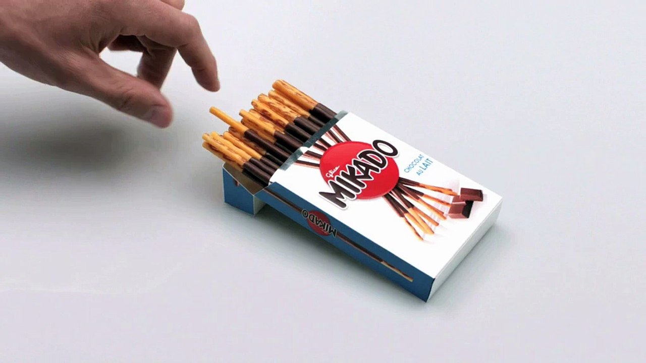 Mikado (Kraft International) - biscuits, "Even if you shouldn't (la petite faiblesse qui vous perdra)" - août 2011 - "Enchères"