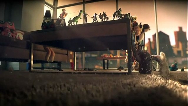 LG - aspirateur LG Kompressor Elite - décembre 2010 - Something's lurking (quelque chose est tapie)