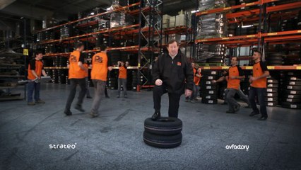 Pièces et Pneus - vente de pièces auto neuves par Internet www.piecesetpneus.com - février 2011 - "PiècesetPneus.com, avec Guy Roux"