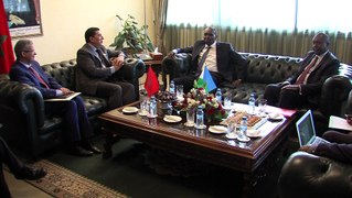 Moubdi s'entretient avec le ministre du travail de Djibouti des moyens de renforcer la coopération bilatérale