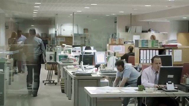 Ogilvy Paris pour M6 Mobile - opérateur téléphonique, Bon plan - décembre 2013