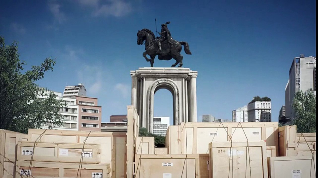 Mercedes-Benz (Daimler AG) - camion Actros Mercedes-Benz, "Load" - juillet 2013