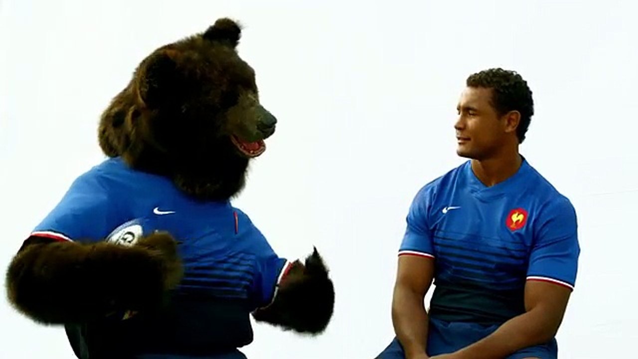 Orangina (Orangina Schweppes) - soda, "L'ours serial plaqueur" - octobre 2011 - L'ours vs Thierry Dusautoir