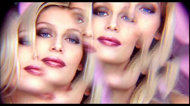 L'Oréal - produits de beauté - janvier 2010 - Les Voeux , avec Rachida Brakhni