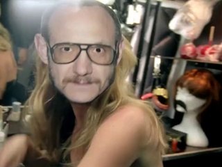 Mango - vêtements et accessoires, "The great escape, avec Kate Moss" - mai 2011