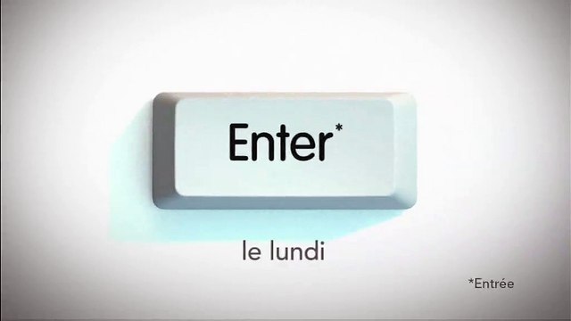 Le Monde - journal Le Monde Week end, Le week-end vous êtes différent, Le Monde aussi - septembre 2011