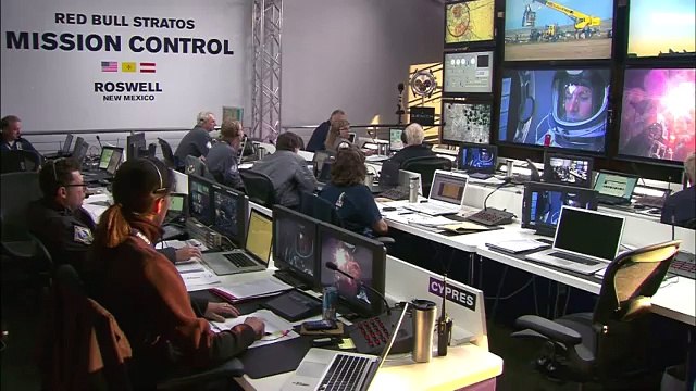 Red Bull - boisson énergisante, Red Bull Stratos, avec Felix Baumgartner - octobre 2012