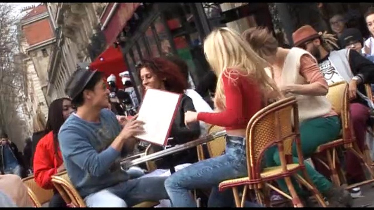 NRJ - radio musicale, "Happy Bus, avec Pharrell Williams" - mars 2014