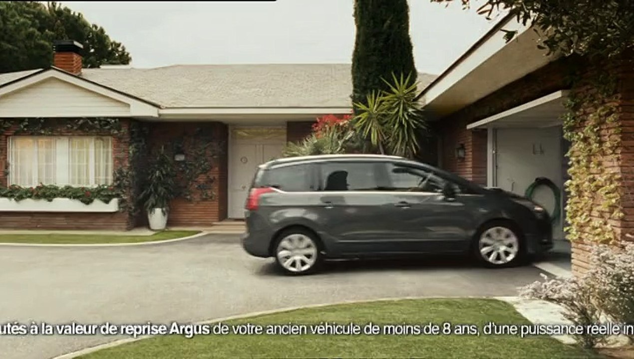 Peugeot - voitures familiales - juin 2010 - "Prenez place !", partenariat avec Toy Story 3