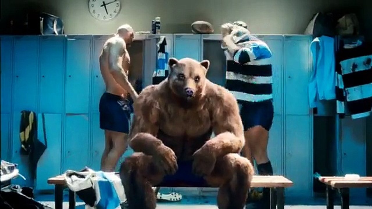 Orangina Schweppes - soda Orangina - mai 2010 - "Parodies", "Ours et déodorant"