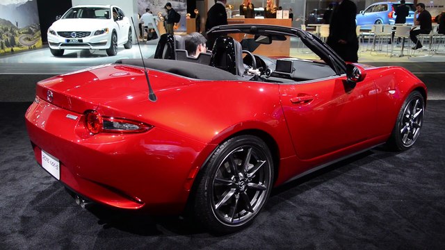 2016 Mazda MX-5 Miata Walkaround - NAIAS 2015