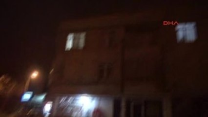 Konya Annesini Bıçaklayıp Üç Kız Kardeşi ile Birlikte Rehin Aldı