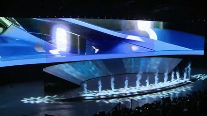 Los autos rugen en Detroit