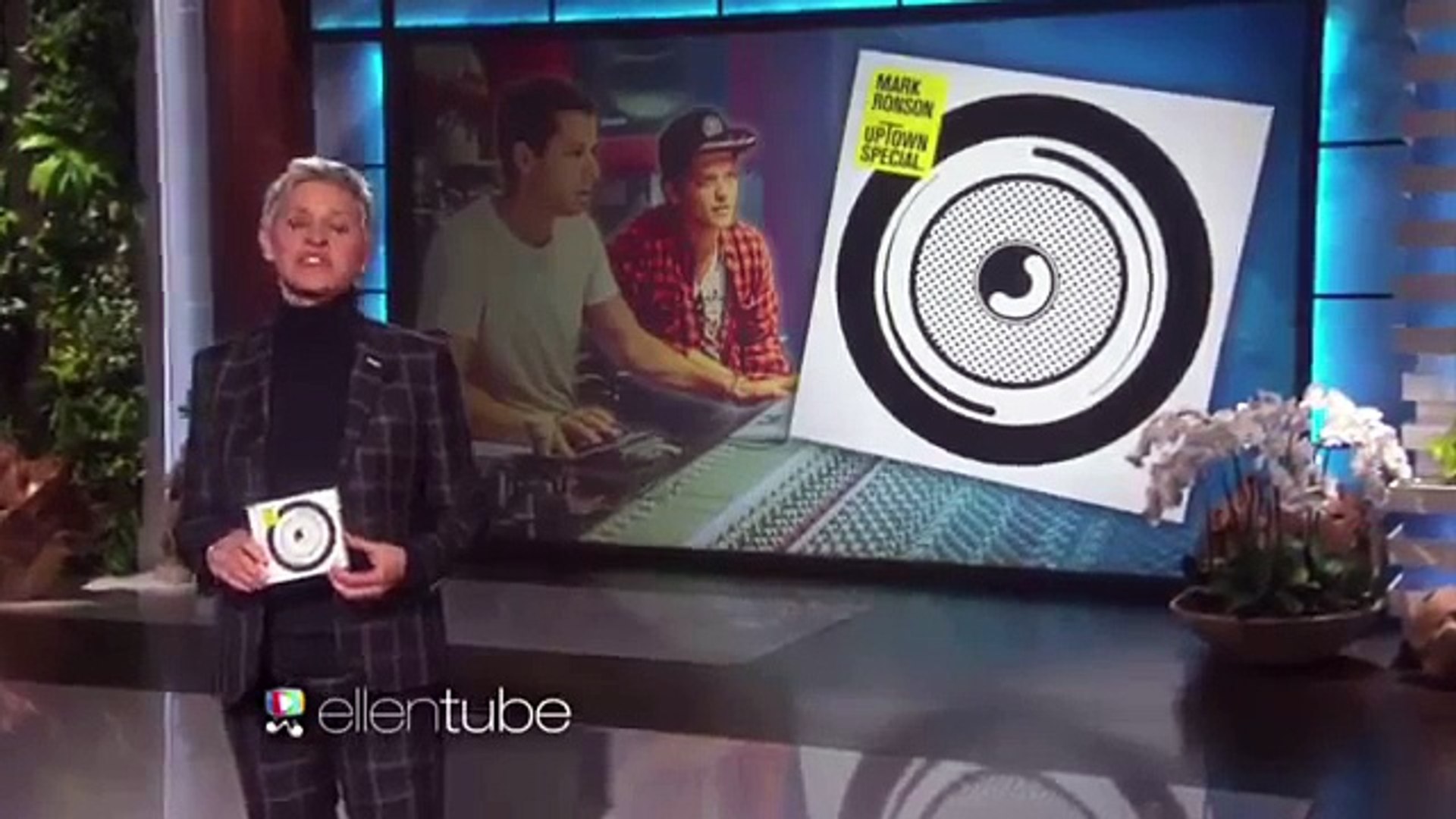 Bruno Mars \u0026 Mark Ronson UpTown Funk on Ellen Show, image size:1920x1080