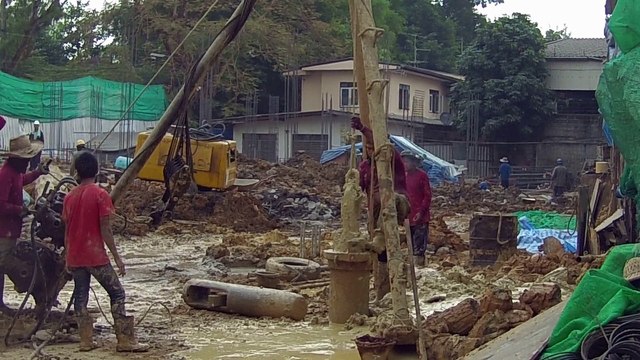 Reportage chantier Chiang Rai : contrôle de la profondeur