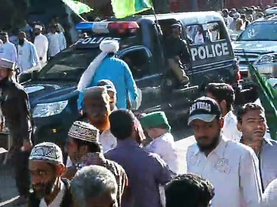 Markazi Jloos-e-Melad (Jamat Ahl-e-Sunnat Pakistan Karachi) at M.A Jinnah Road Karachi