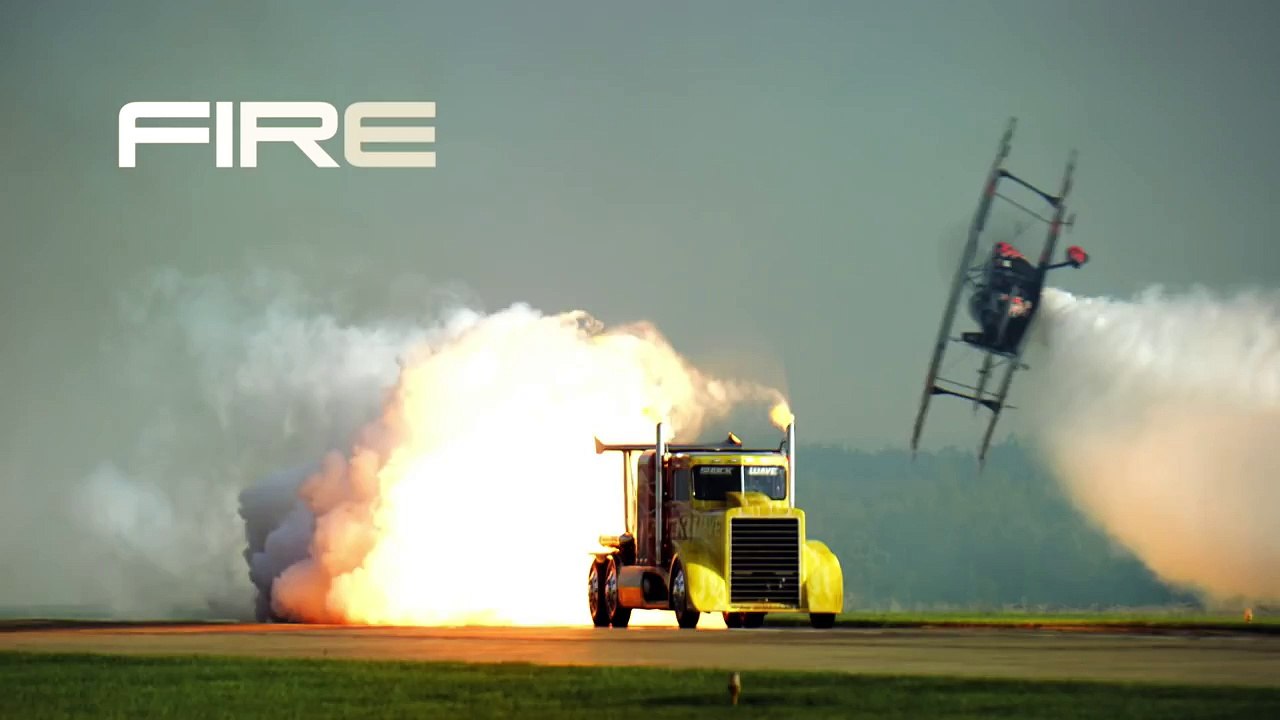 Amazing Airshow video - Cameron Airshow 2014 Jukin Media Verified (Original)