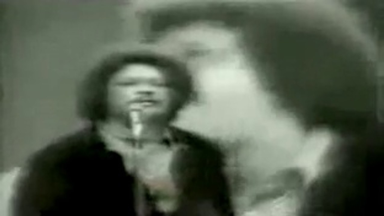 TIM MAIA _ DO YOUR THING, BEHAVE YOURSELF VIDEO CLIP