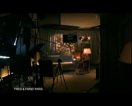 Schweppes (Orangina Schweppes) - soda, Nouvelle égérie, What do you expect ? - avril 2011 - teaser