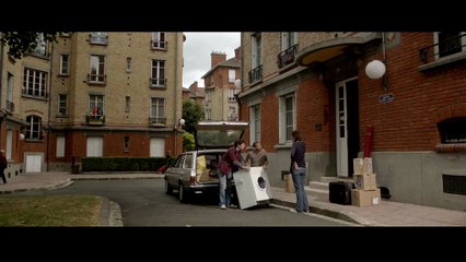 SFR - téléphonie mobile, "On part de vous et ça change tout" - juin 2011 - "Posture", trade