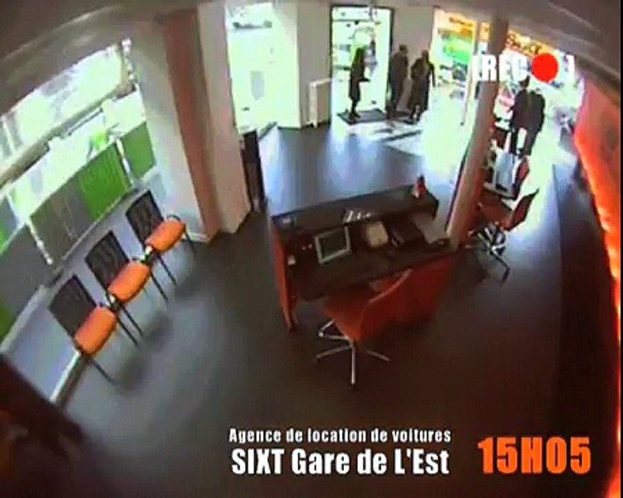 Sixt - location de voitures - mai 2010 - "Sixt by Rocco, avec Rocco Siffredi", "Les allemandes, je les cravache"