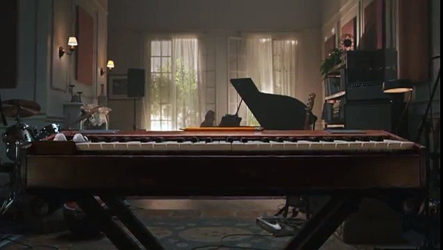 TBWA Media Arts Lab Los Angeles pour Apple - tablette iPad Air, Pencil - octobre 2013