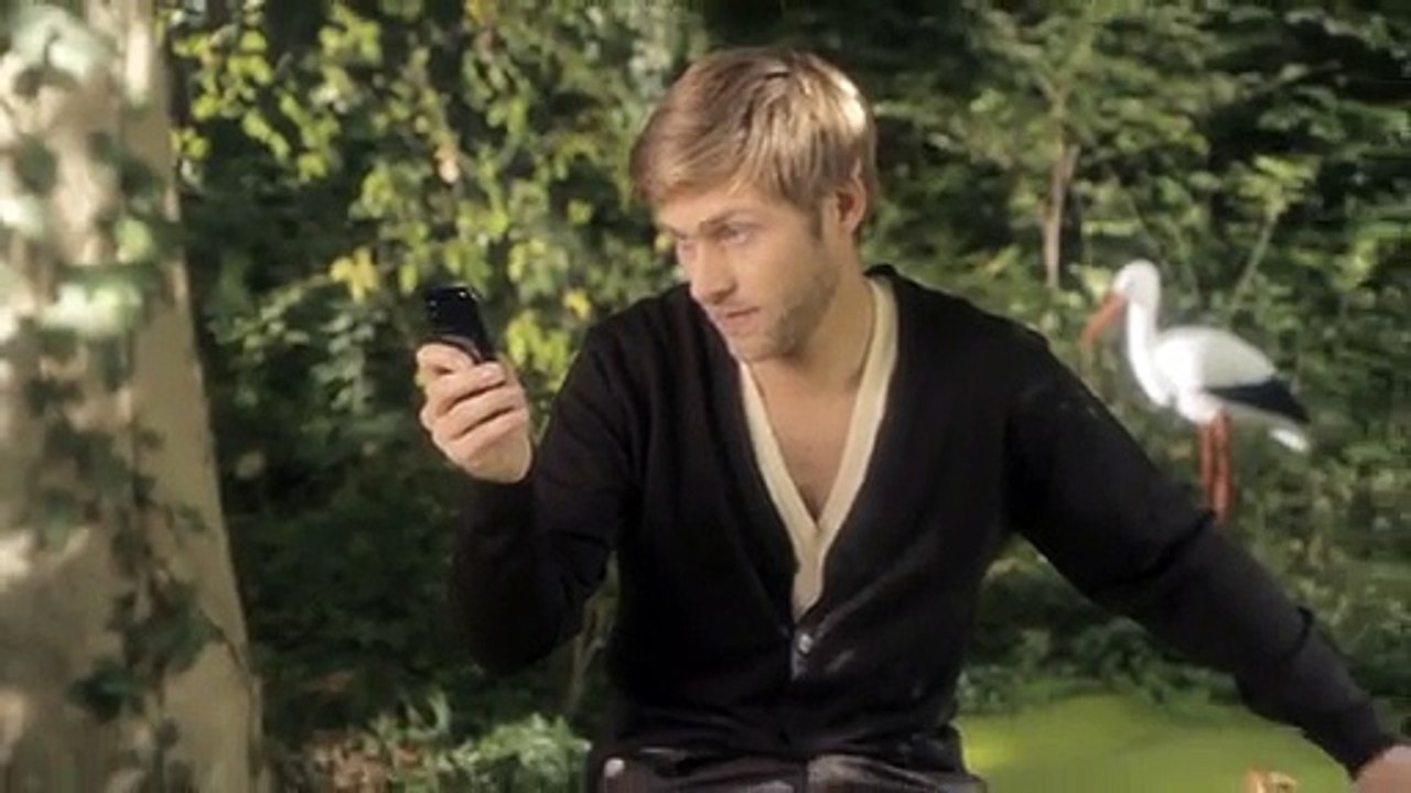 Samsung Mobiles - smartphone Samsung Galaxy S - octobre 2010 - "Technologie Swype pour SMS", "Nains de jardin"