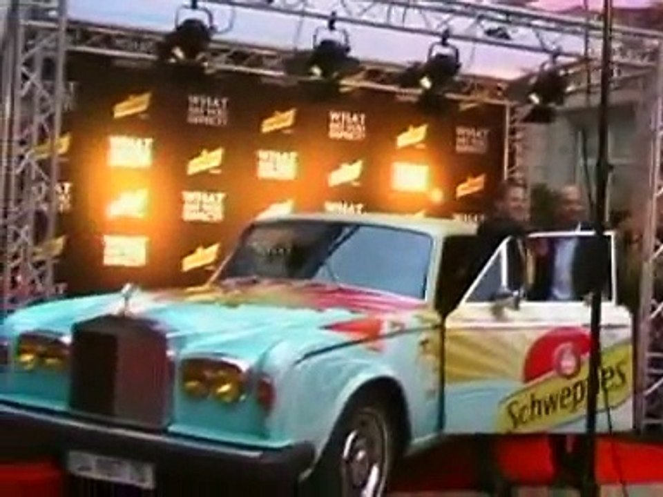 Schweppes (Orangina Schweppes) - soda, "What do you expect ?, avec Uma Thurman" - avril 2011 - reportage soirée du 28 avril 2011