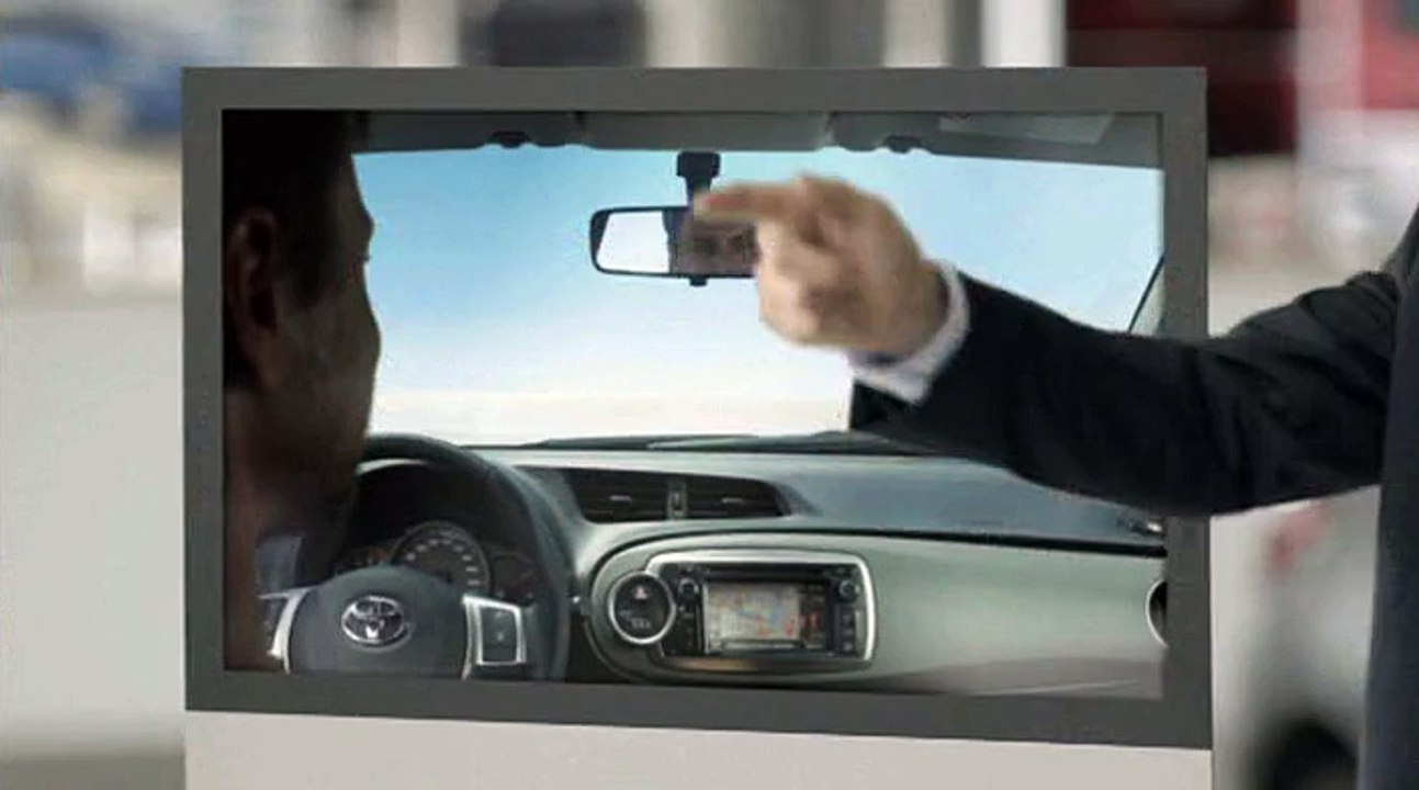 Toyota - voiture Nouvelle Toyota Yaris, "Made in France, avec Jean-Michel" - septembre 2011 - TV 30s