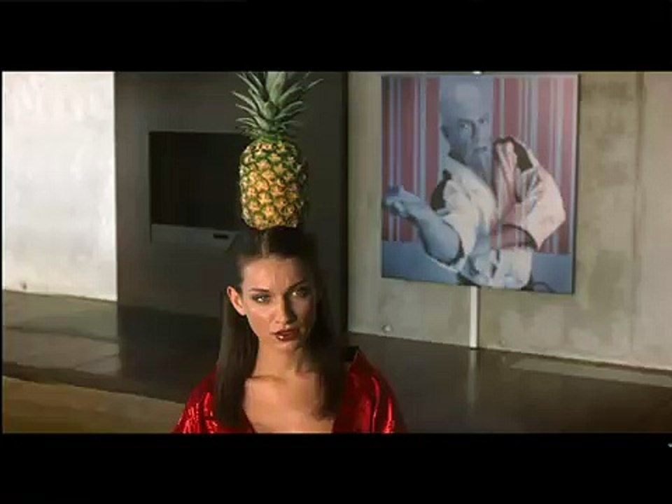 Virgin Mobile - opérateur téléphonique, "Jean-Claude Van Damme" - juin 2007 - "No limit"