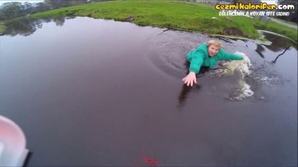 Şarjı Biten Drone'unu Azimle Yakalayan Genç